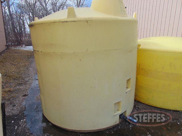 2,000 gal. poly tank, 2- plumbing_1.jpg